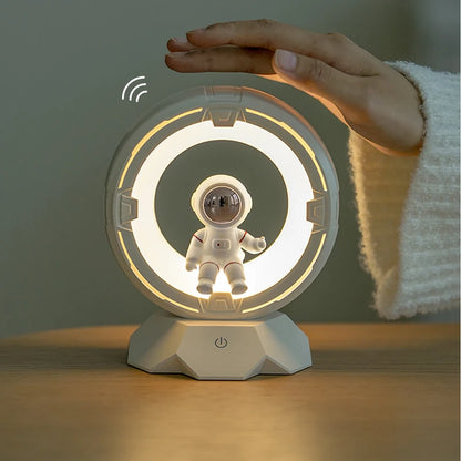 Veilleuse Enfant Astronaute LED Tactile Dimmable Rechargeable USB — AstroLune