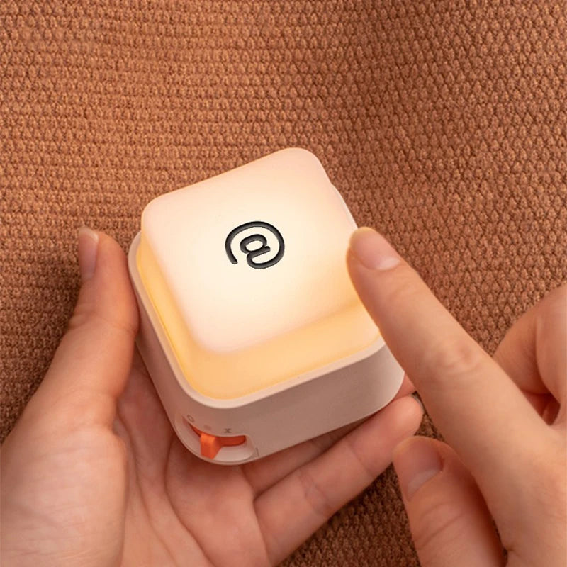 Veilleuse bébé rechargeable compacte – 6h autonomie haute luminosité & 150h veille – MiniLueur